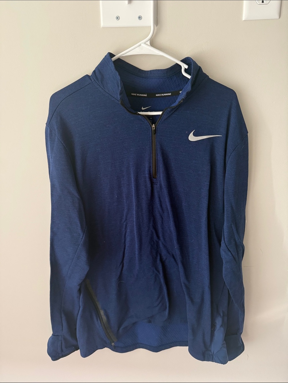Nike Men’s Dark Blue Quarter-Zip Running Pullover